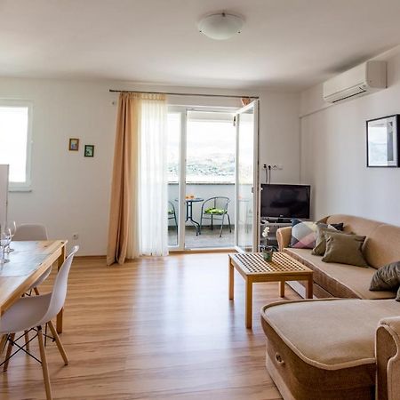 Apartments Veronika Паг Экстерьер фото