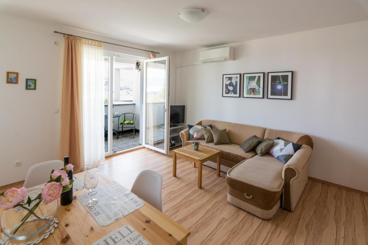 Apartments Veronika Паг Экстерьер фото